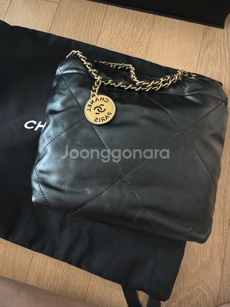 샤넬 22백 팝니다.--5