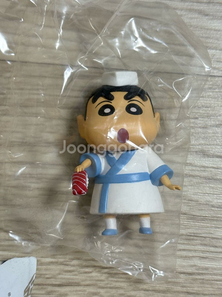52toys 짱구 직업시리즈 1탄 유리 짱구 개별 판매--2