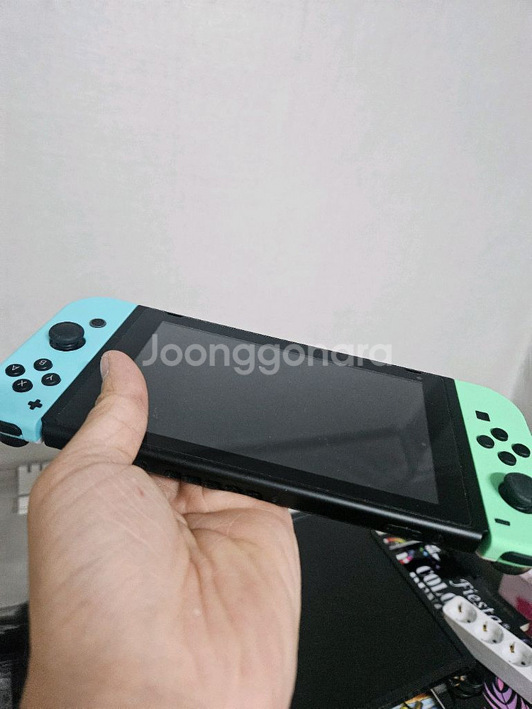 닌텐도 스위치 동물의숲 에디션 팝니다--9