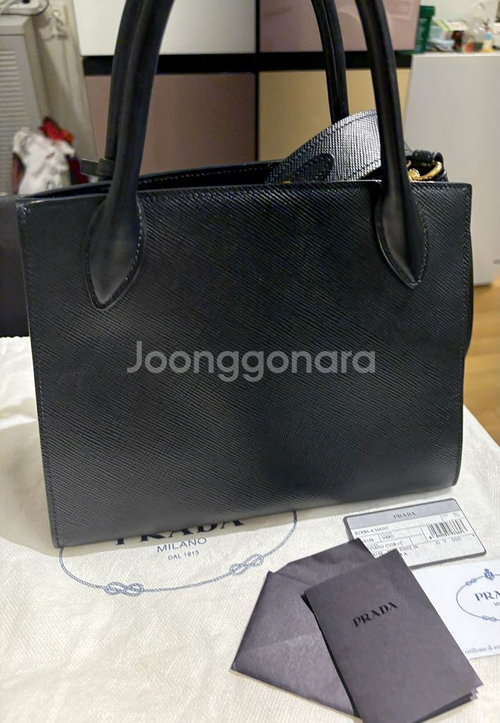 프라다 사피아노 모노크롬 토트백 겸 숄더백 블랙 스몰--6