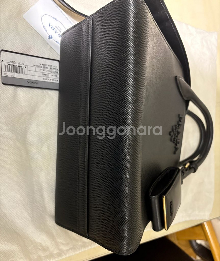 프라다 사피아노 모노크롬 토트백 겸 숄더백 블랙 스몰--5