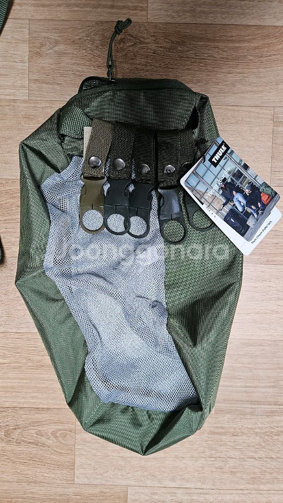 툴레 캐즘 130L 대용량 캠핑 여행 거의새것--2