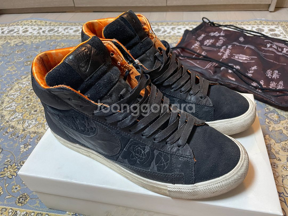 나이키 블레이저 모왁스 에디션 블랙 / 260 사이즈--0