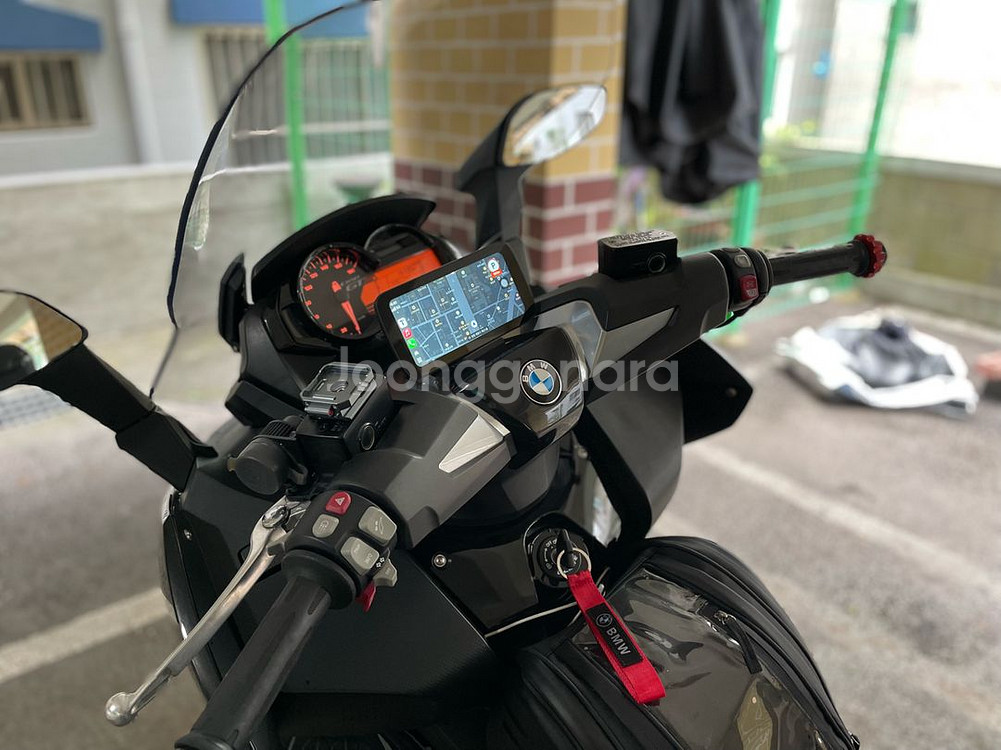 BMW C650GT 실주행4000KM 팝니다.--4