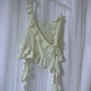 아뜰리에 에디션 블라우스