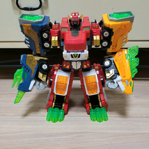 미니특공대 브이레인저스 트라이노브이 팝니다