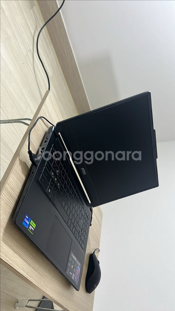 MSI Cyborg 15 RTX4060 i7 13620--4