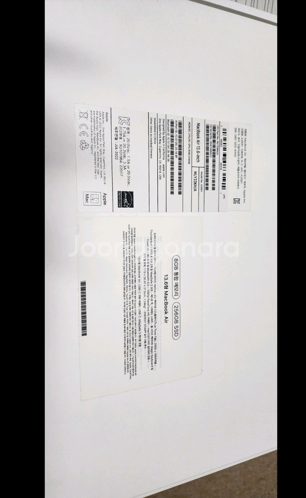 MacBook Air 13.6인치 256GB2022년--3