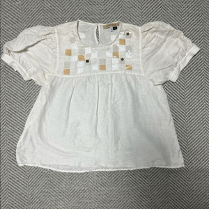 끌로에 화이트 블라우스 정품