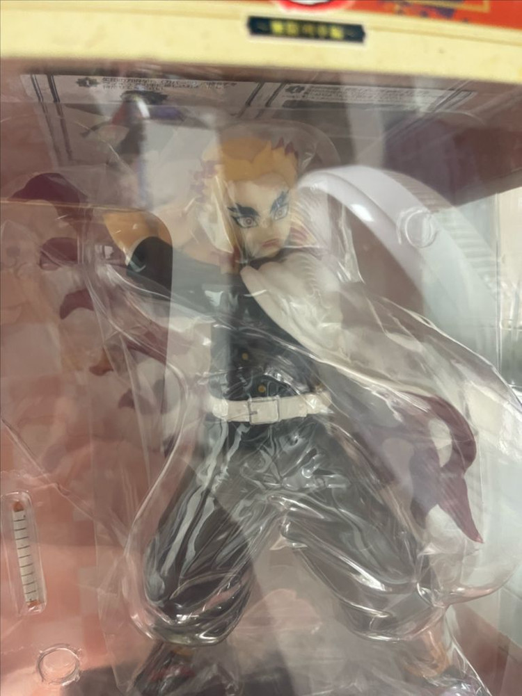 귀멸의 칼날 렌고쿠 A상 피규어 미개봉--1