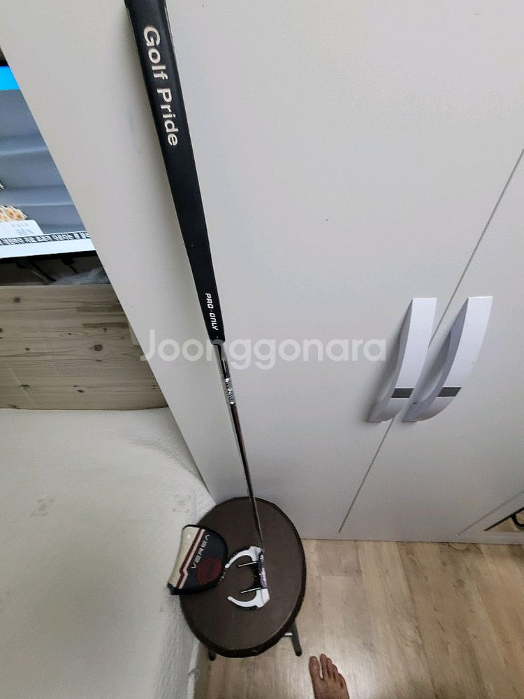 오딧세이 VERSA SABERTOOTH 퍼터 34인치--8