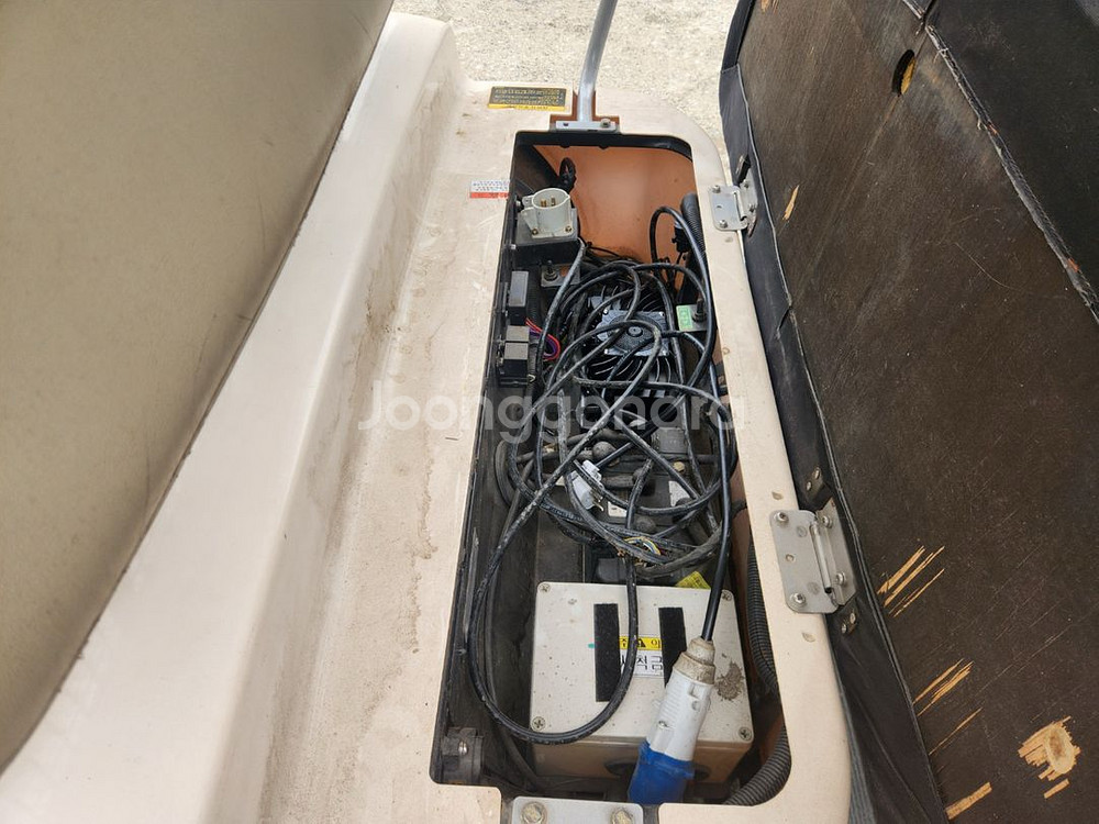 Apro 4인승 골프 카트 (삼성 SDI)--5