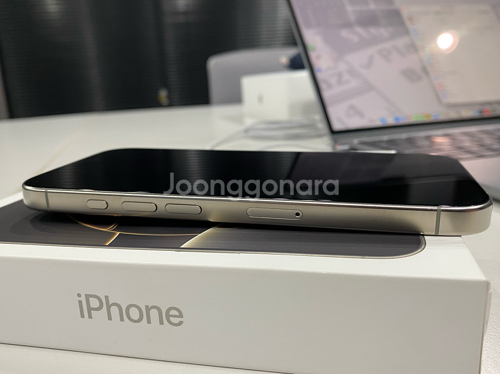 아이폰 16 Pro 128GB 내추럴 티타늄(정상해지)--3