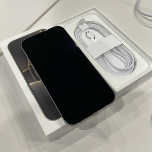 아이폰 16 Pro 128GB 내추럴 티타늄(정상해지)