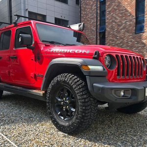 랭글러 JL 4도어 2.0 터보 4WD 루비콘 파워탑
