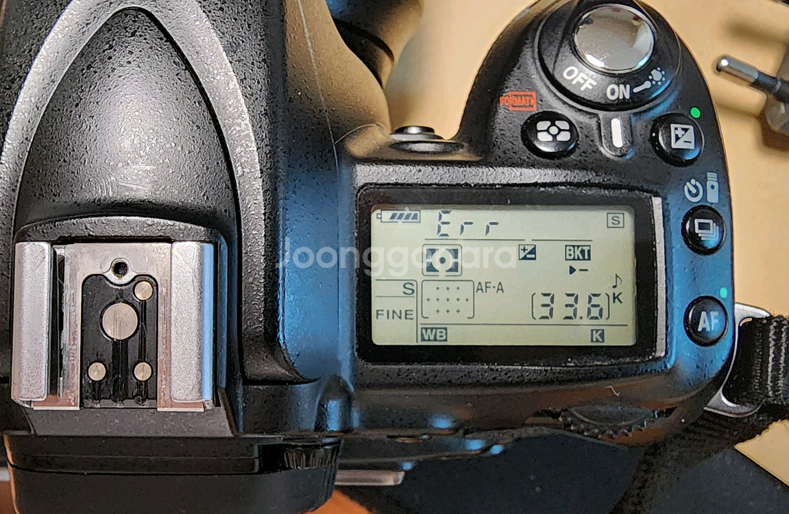 D90 카메라, 배터리, 충전기--3