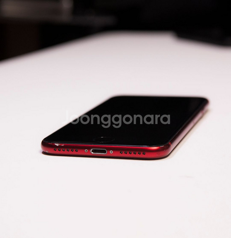 아이폰 SE3 레드--1