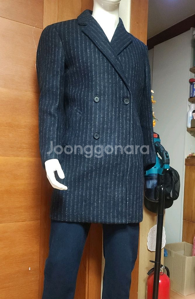 37만 크리스 크리스티 M L 백화점 새상품 코트 자켓--3