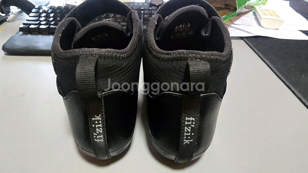 피직 템포 아티카r5 고어텍스 클릿슈즈 40사이즈--0