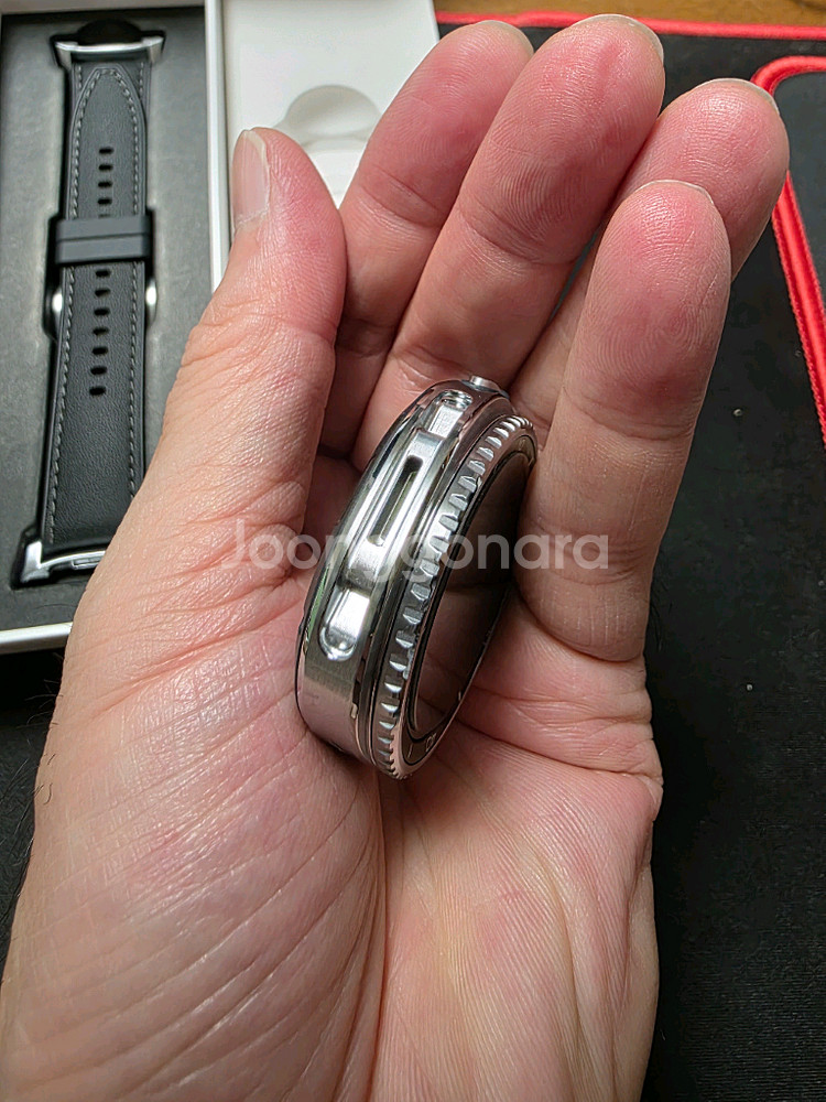 (거의새거)갤럭시워치8 클래식 46mm 블루투스 블랙--2