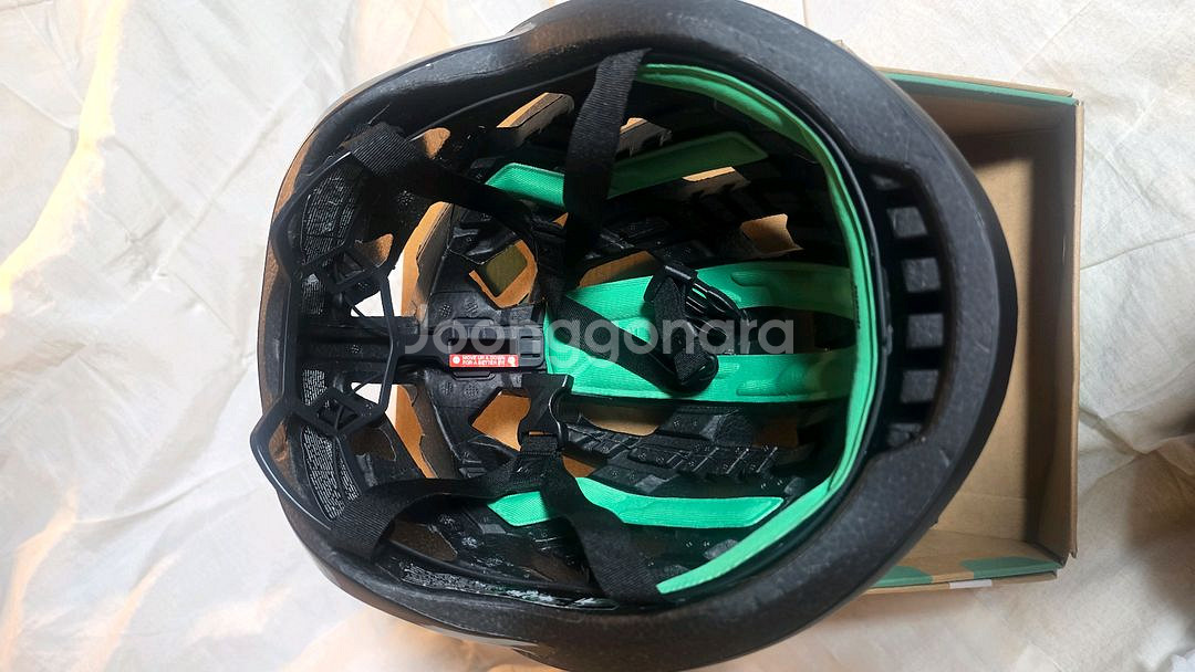 레이저 키네티코어 z1 헬멧 M사이즈--5