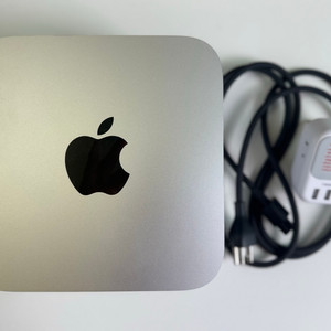 맥 스튜디오 M2 Max 기본형 모델 판매합니다.