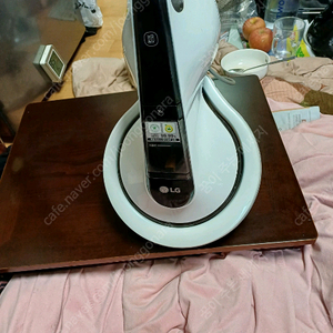 엘지 UV스팀. 메트리스 이불 유선청소기 침구킹팝니다