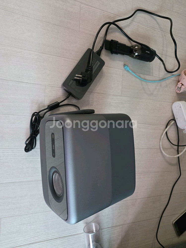 jmgo n1s 4k ultra 팝니다.--0