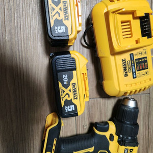 디월트dcd708 드릴셋트