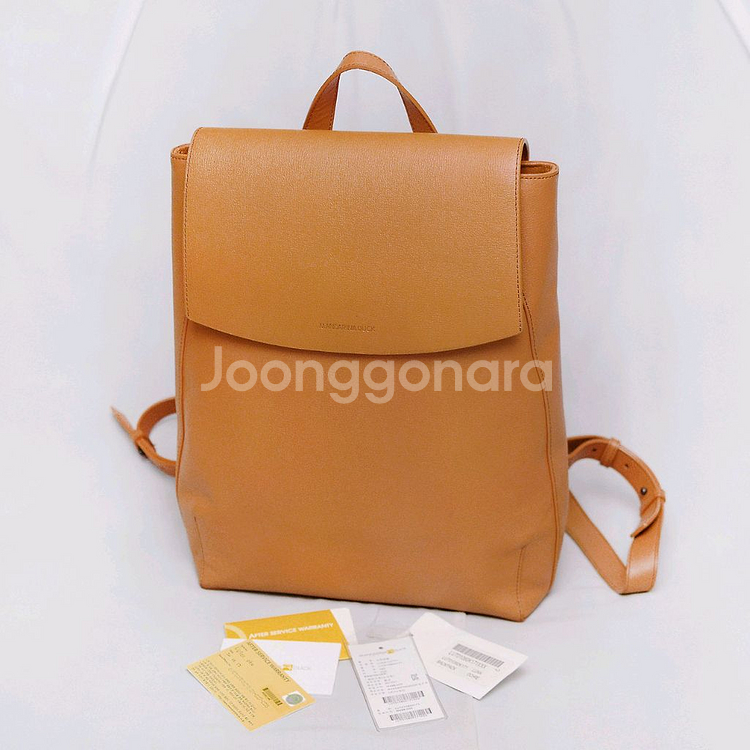 만다리나덕 루나 사피아노 레더 미디엄 백팩 오커브라운--0