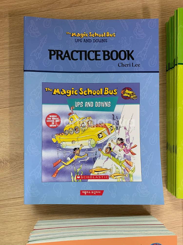 애플리스 매직스쿨버스 리더스북+워크북+dvd+cd 풀셋--3