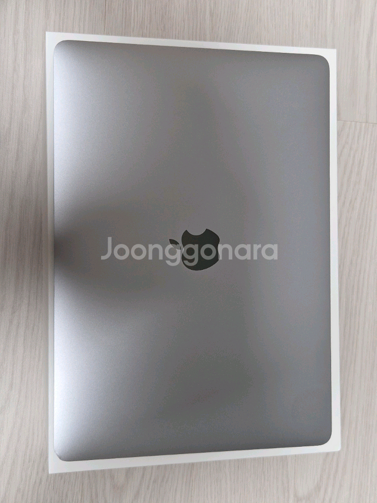맥북에어 M1 16GB / 256GB +13인치 파우치--9