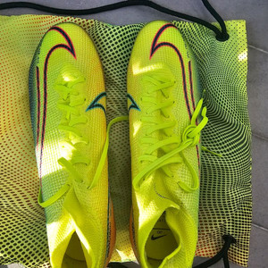 나이키 머큐리얼 슈퍼플라이 fg