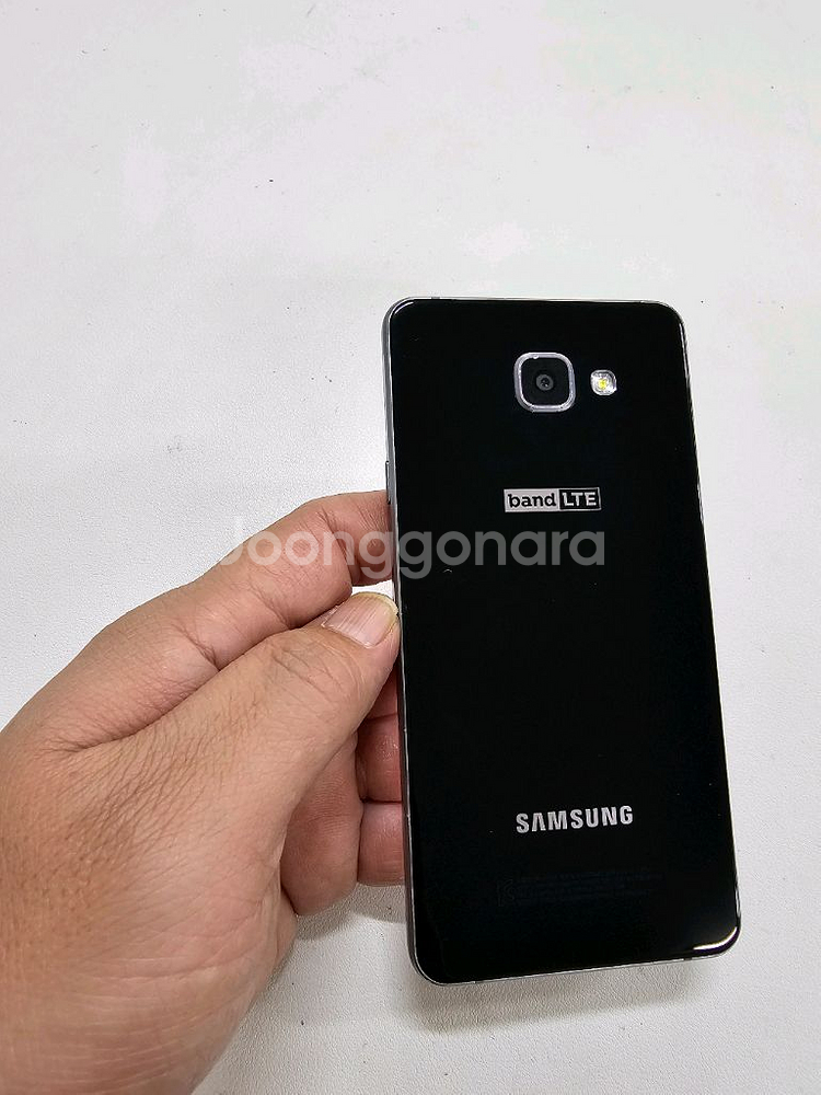 갤럭시 A710블랙 무잔상 정상공기기--0