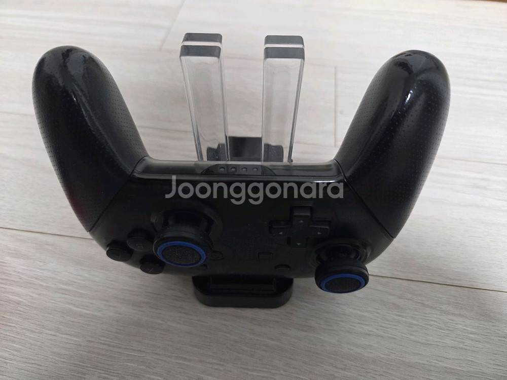 닌텐도 스위치 프로콘 충전 거치대 일괄--0