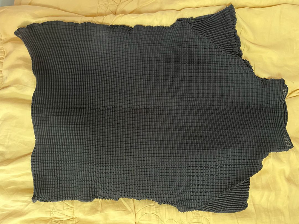 이세이미야케 울리 플리츠 반팔 탑--1