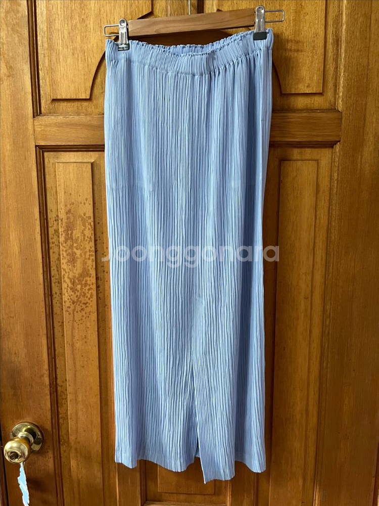 이세이미야케 해칭 스커트 2025년 7월 라이트 블루--0