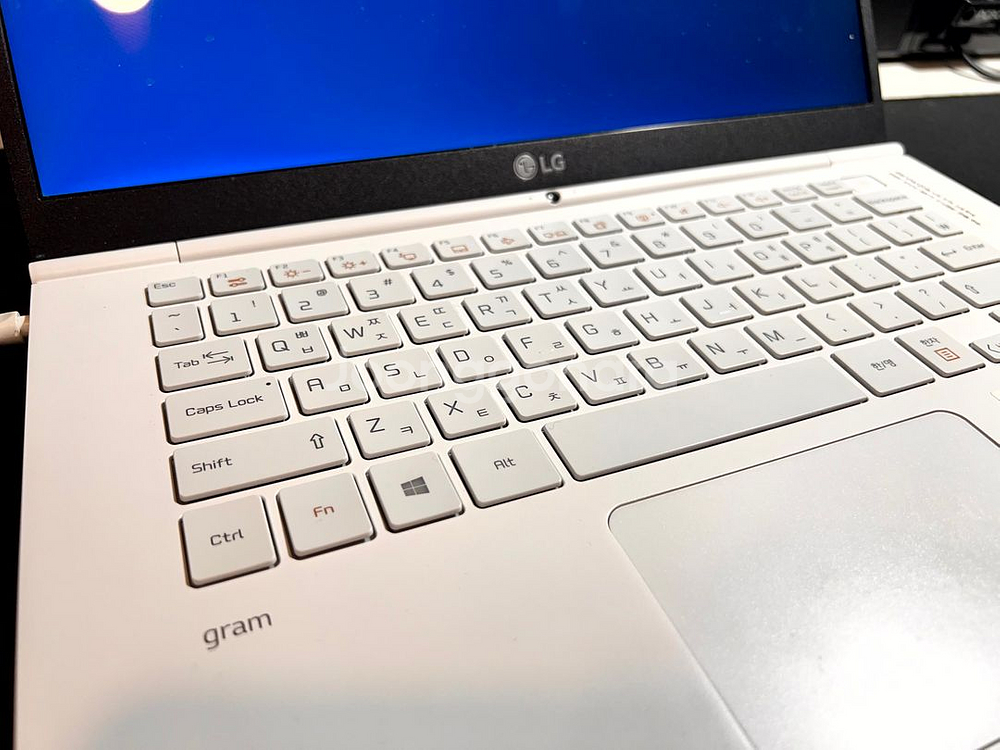 LG 올데이 그램 - 14인치 - CORE i3--2