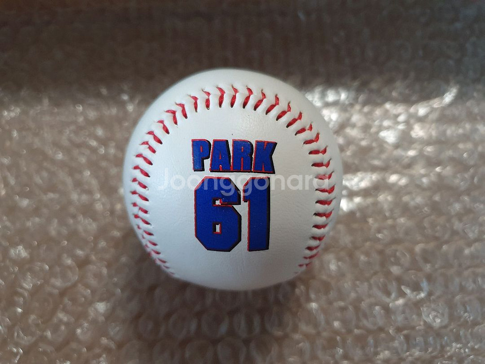 MLB 박찬호 100승 기념구--1