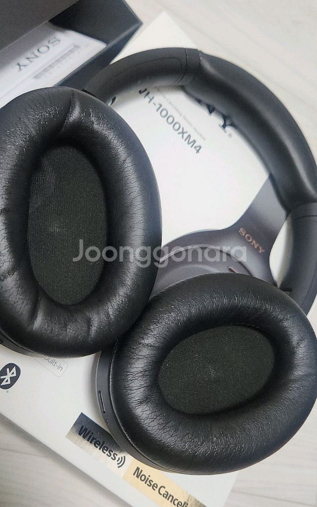 소니 WH-1000XM4 블랙--6