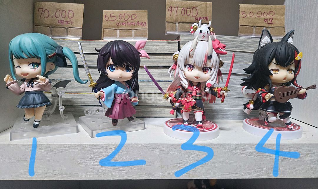 넨도로이드 판매합니다.--0