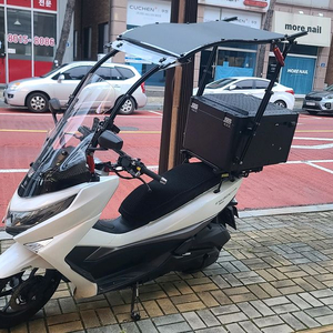 24년식 신차급 uhr125 캐노피바이크 4900km 이미지