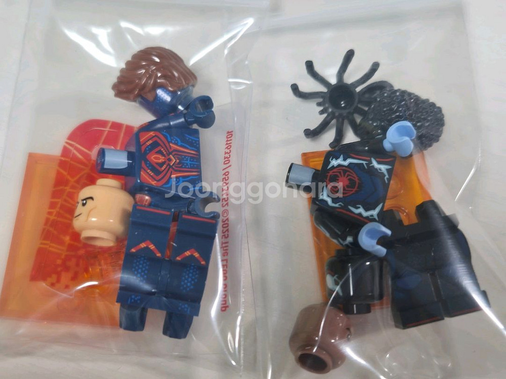 레고 71050 스파이더맨 2099 & 마일즈모랄레스--0