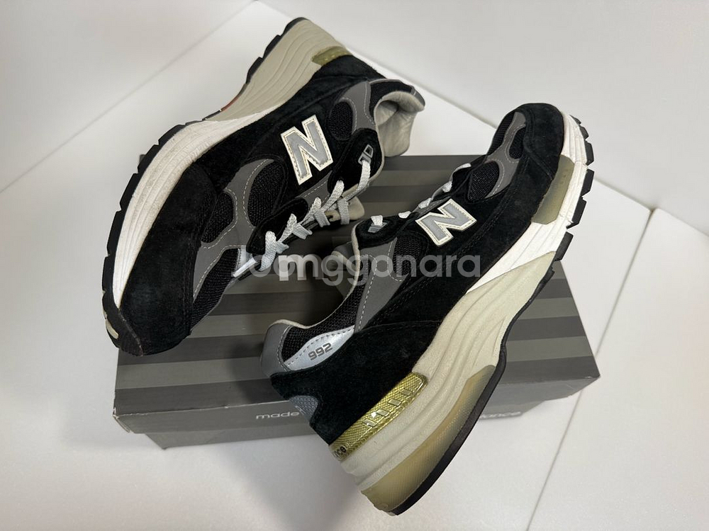 [280] 뉴발란스 992 메이드인 USA 블랙그레이--0
