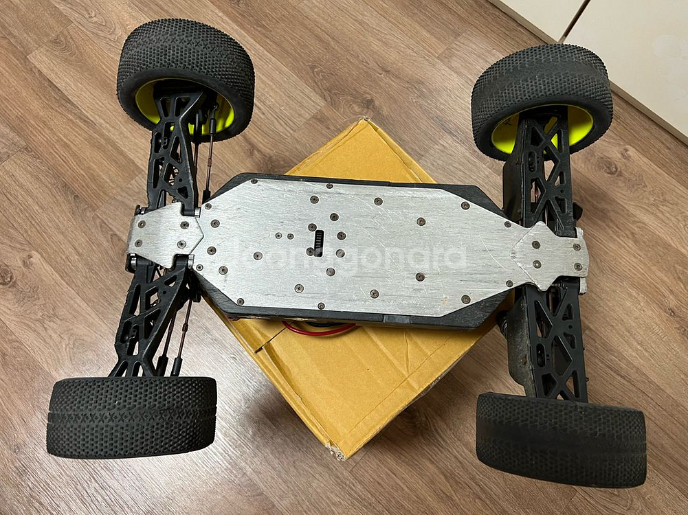 서펜트 코프라 811te 트러기 RC카--2