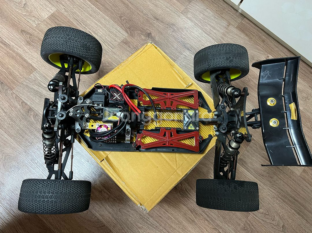 서펜트 코프라 811te 트러기 RC카--1