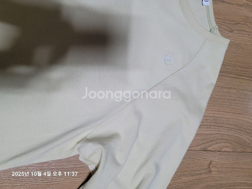 유라고(URAGO) 라글란 티셔츠--6