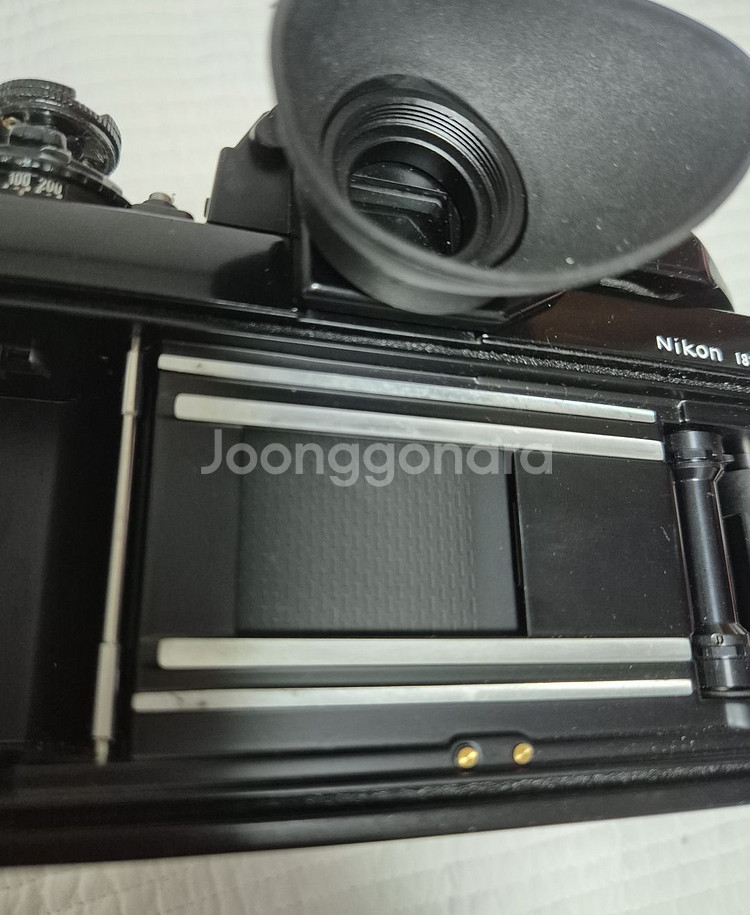 니콘f3바디와 니콘50.4 렌즈 일괄로 팝니다.--4
