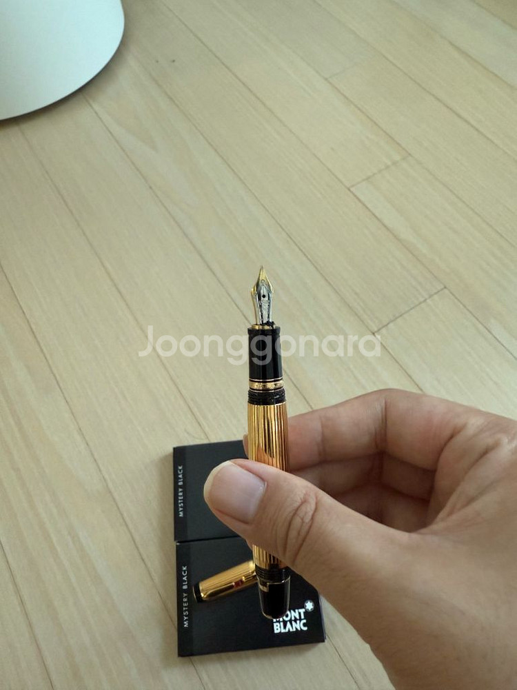 몽블랑 보헴 금장 만년필 - F--1