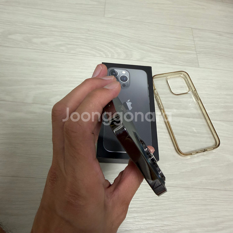 아이폰 13 pro 512기가 그래파이트 팝니다--5